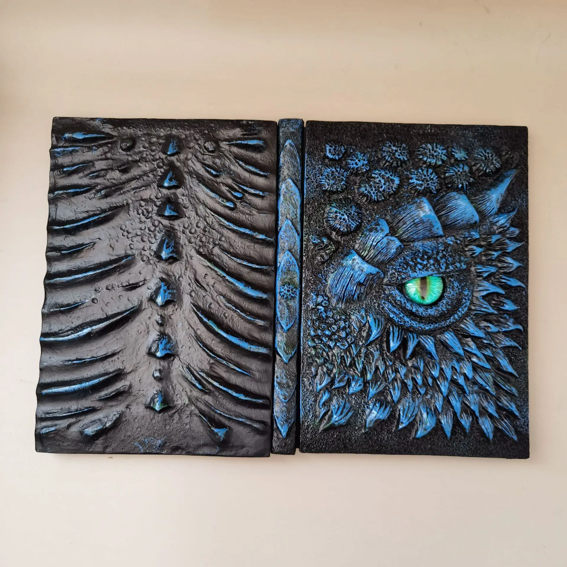 Cthulhu 3D Embossed Notebook B - Scrapbooking 评论和价格